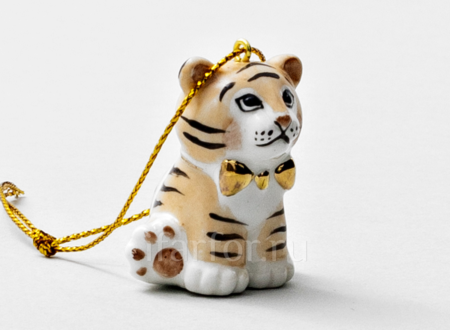 Елочная игрушка «Тигренок с бантиком»