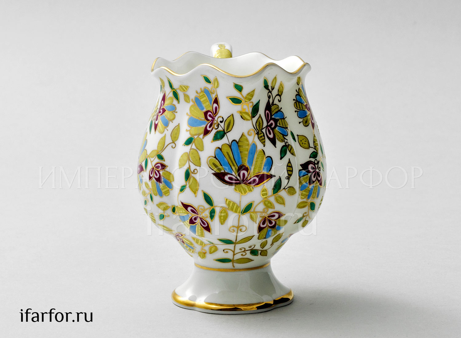 Сливочник «Розовые цветы»