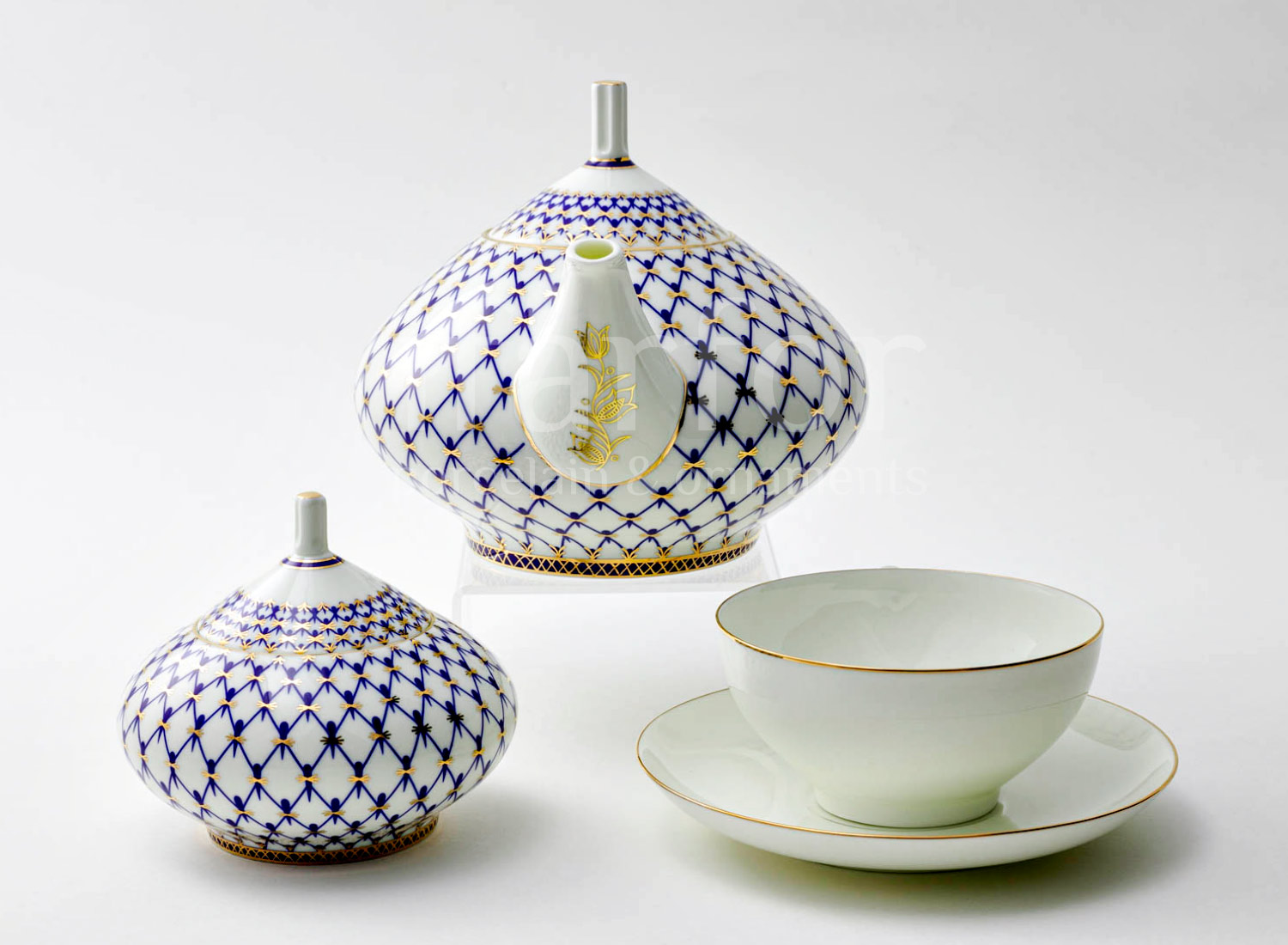 Сервиз чайный «Кобальтовая сетка и золотой кантик» 6/14