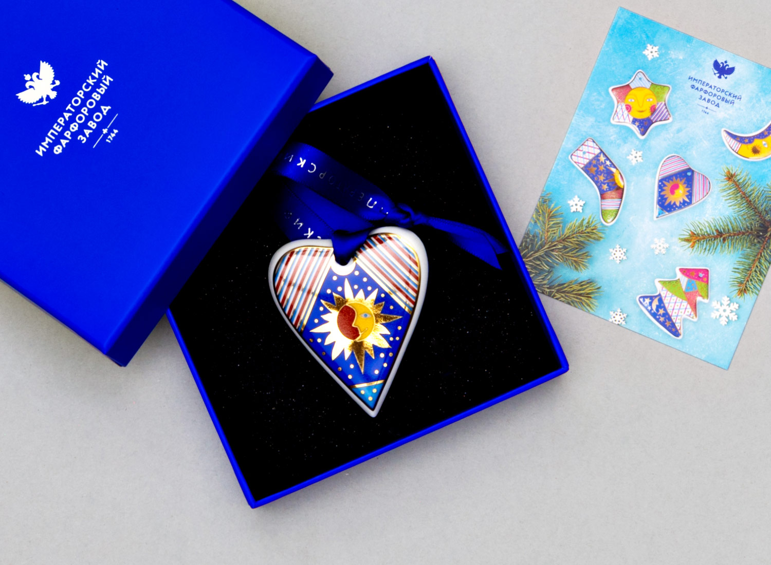 Елочная игрушка в подарочной коробке «Сердечко 1»