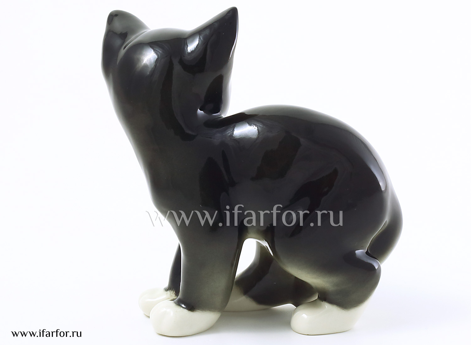 Скульптура «Кошка»