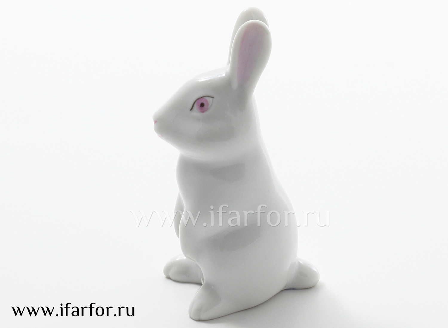 Скульптура «Кролик Хвостик»