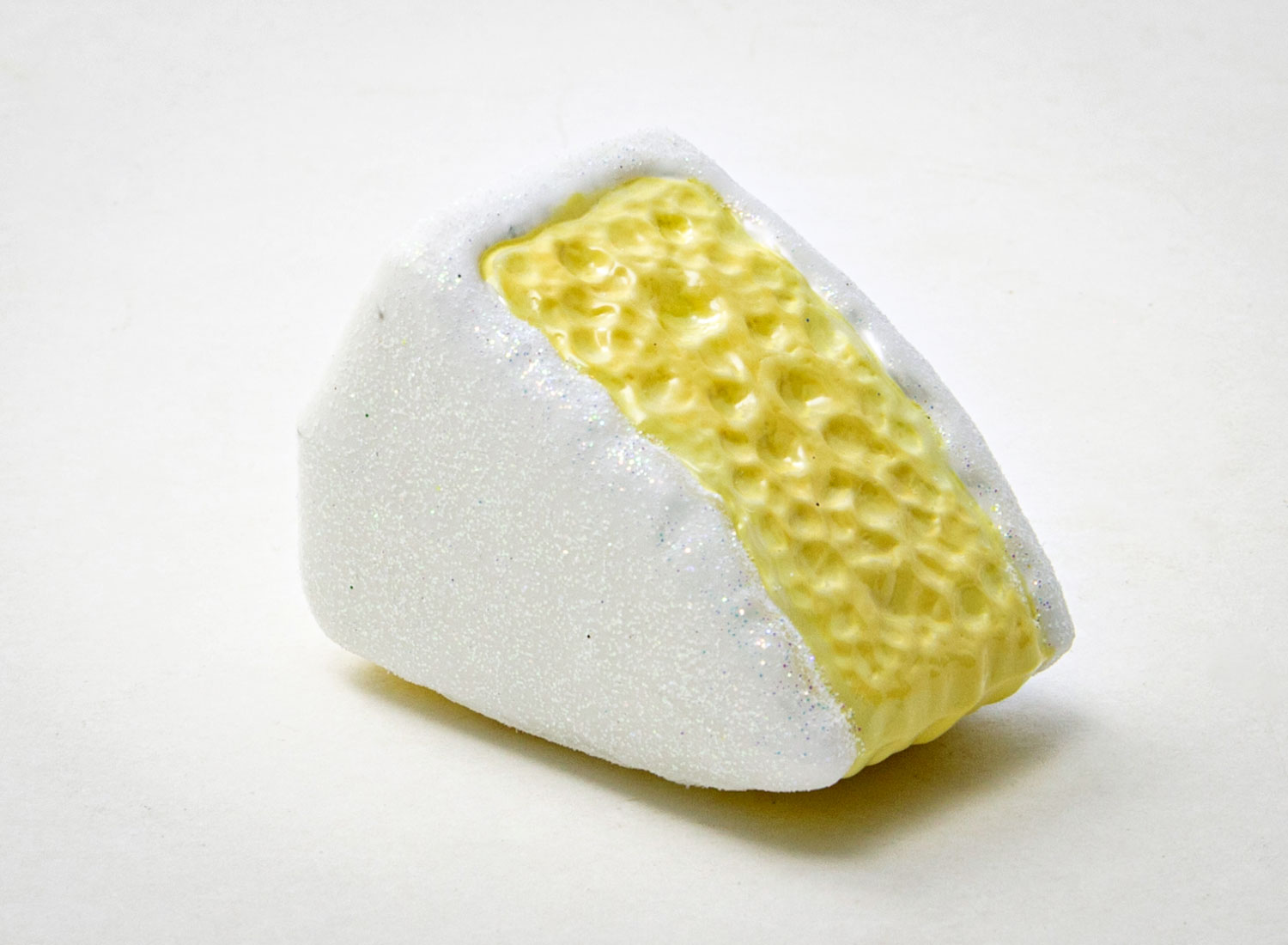 Елочная игрушка «Сыр Brie»