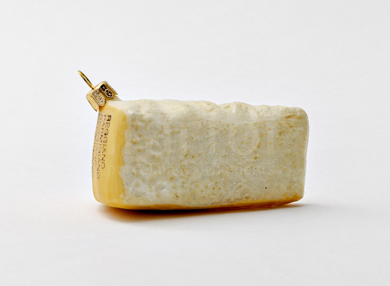Елочная игрушка «Сыр Parmigiano»