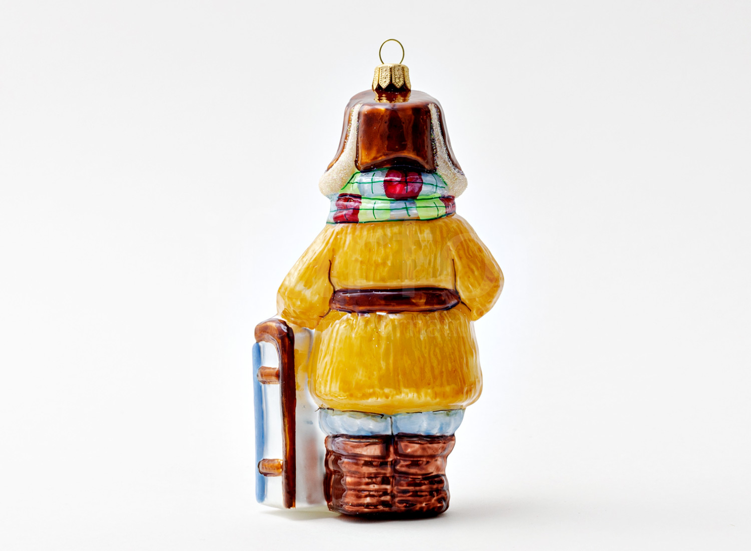 Елочная игрушка «Мальчик с санками»