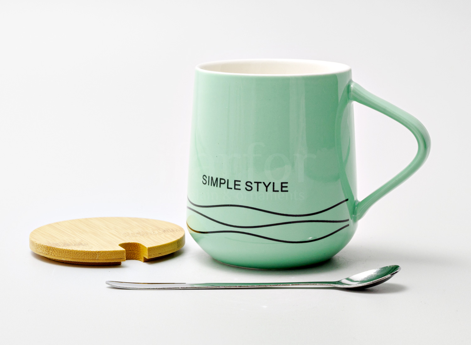 Кружка с крышкой и ложкой «SIMPLE STYLE»