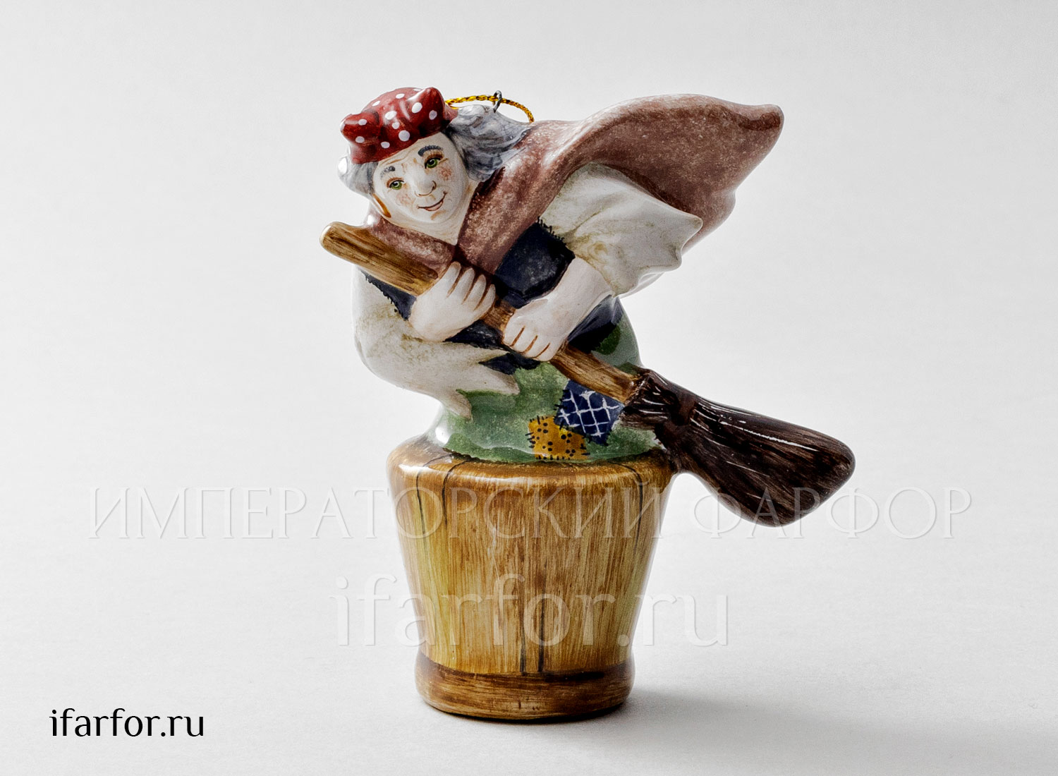 Елочная игрушка «Баба-Яга»