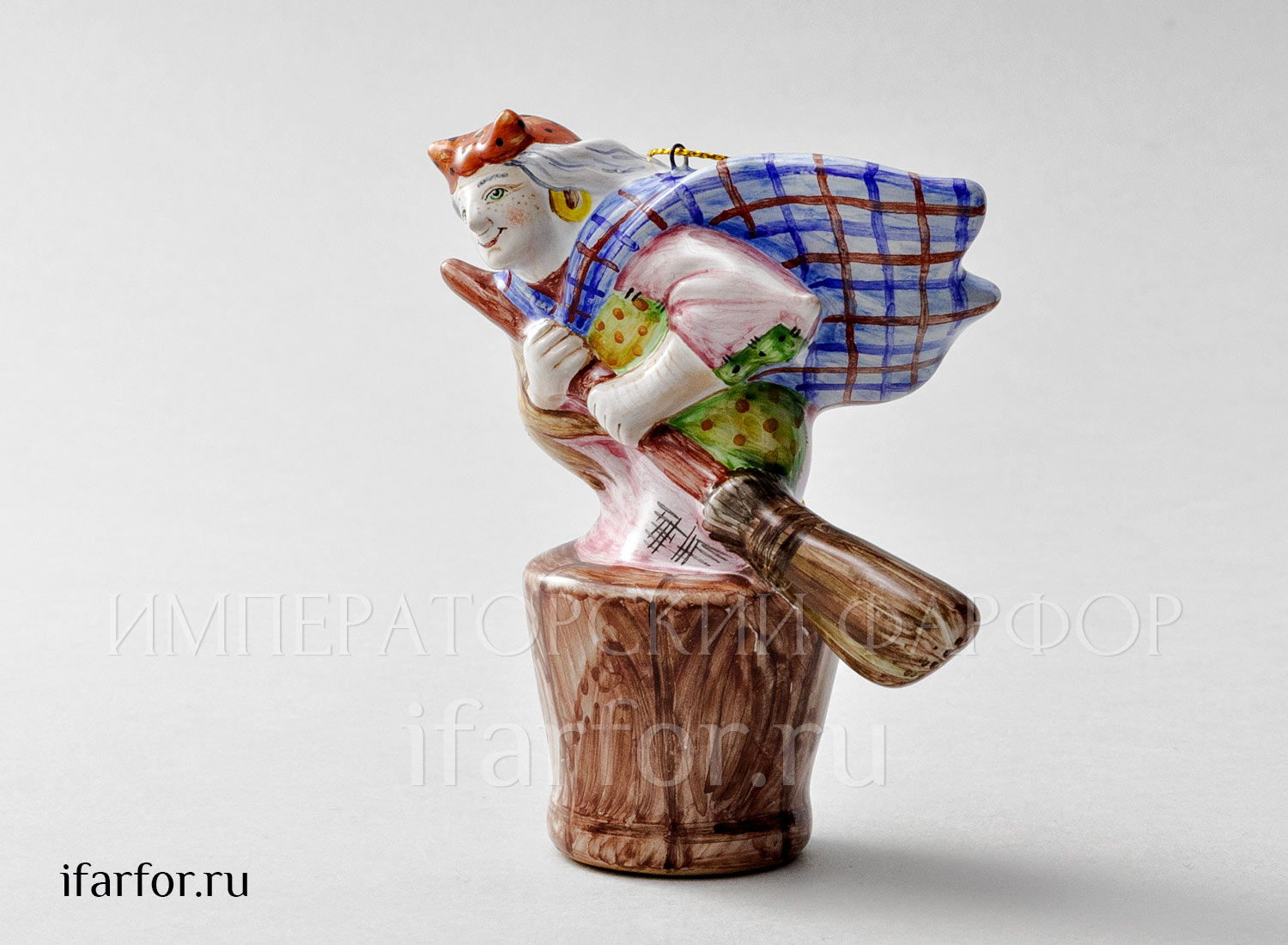 Елочная игрушка «Баба-Яга»