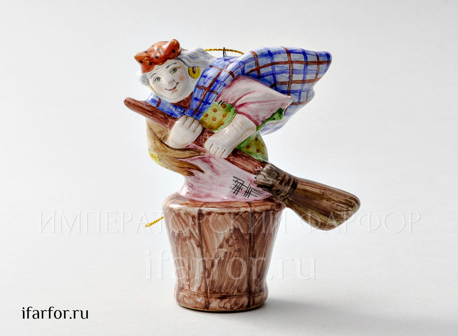 Елочная игрушка «Баба-Яга»