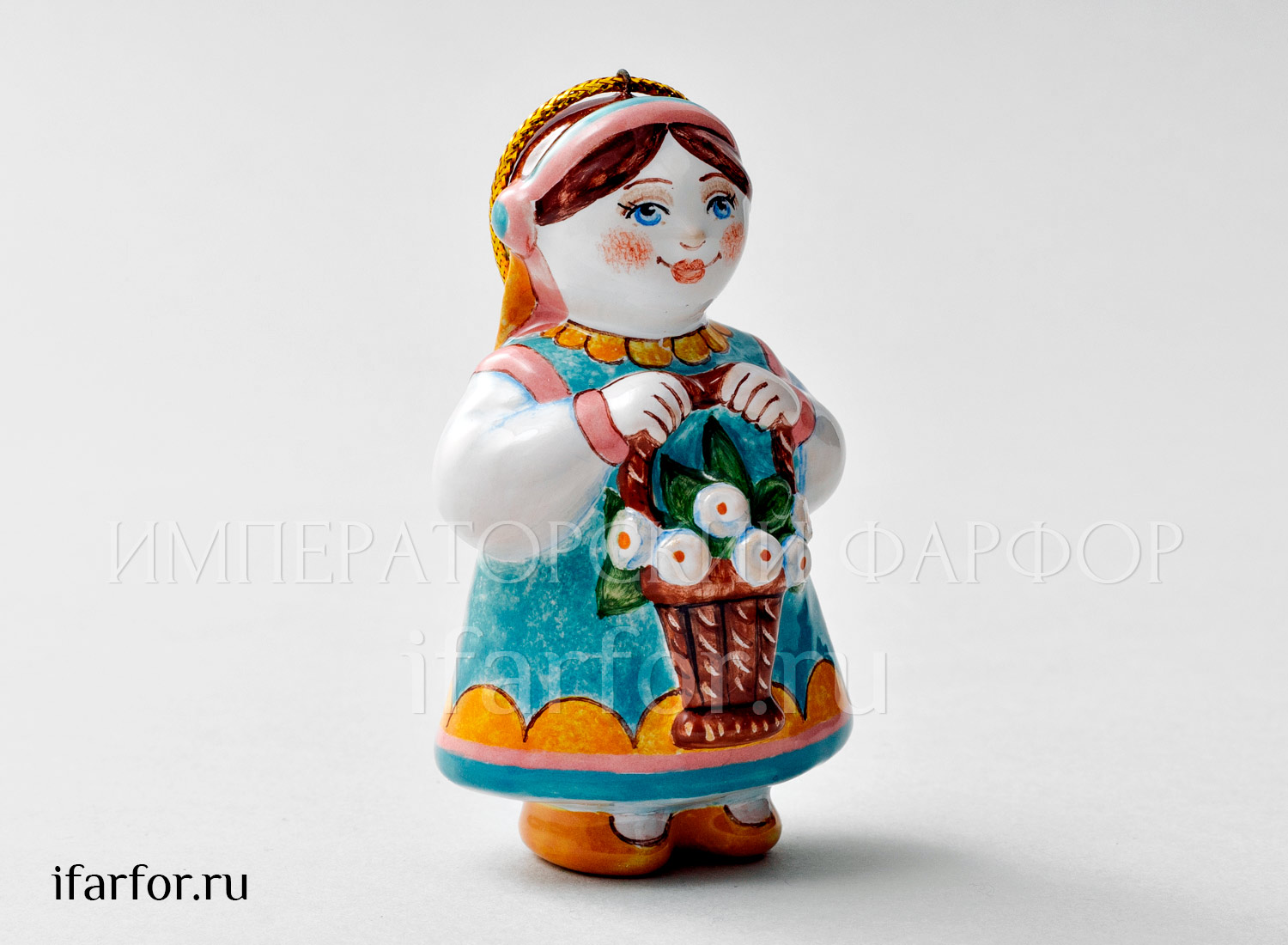 Елочная игрушка «Май»
