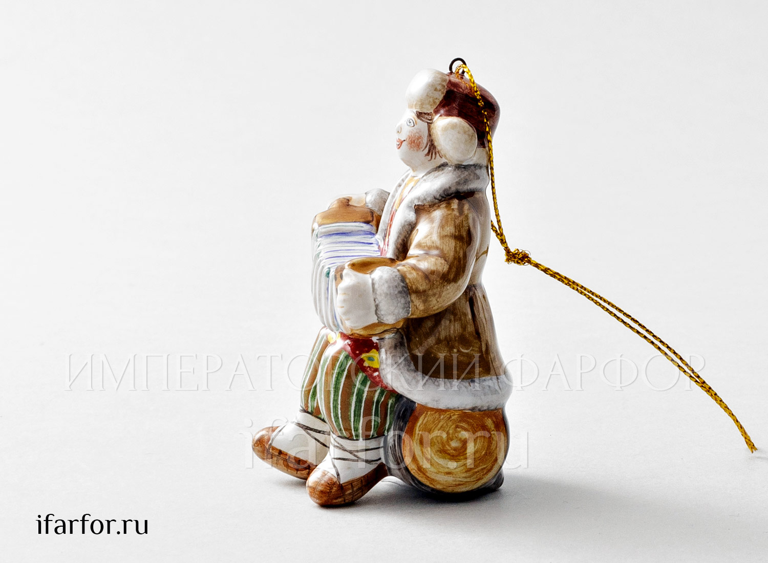 Елочная игрушка «Мужичок с гармошкой»