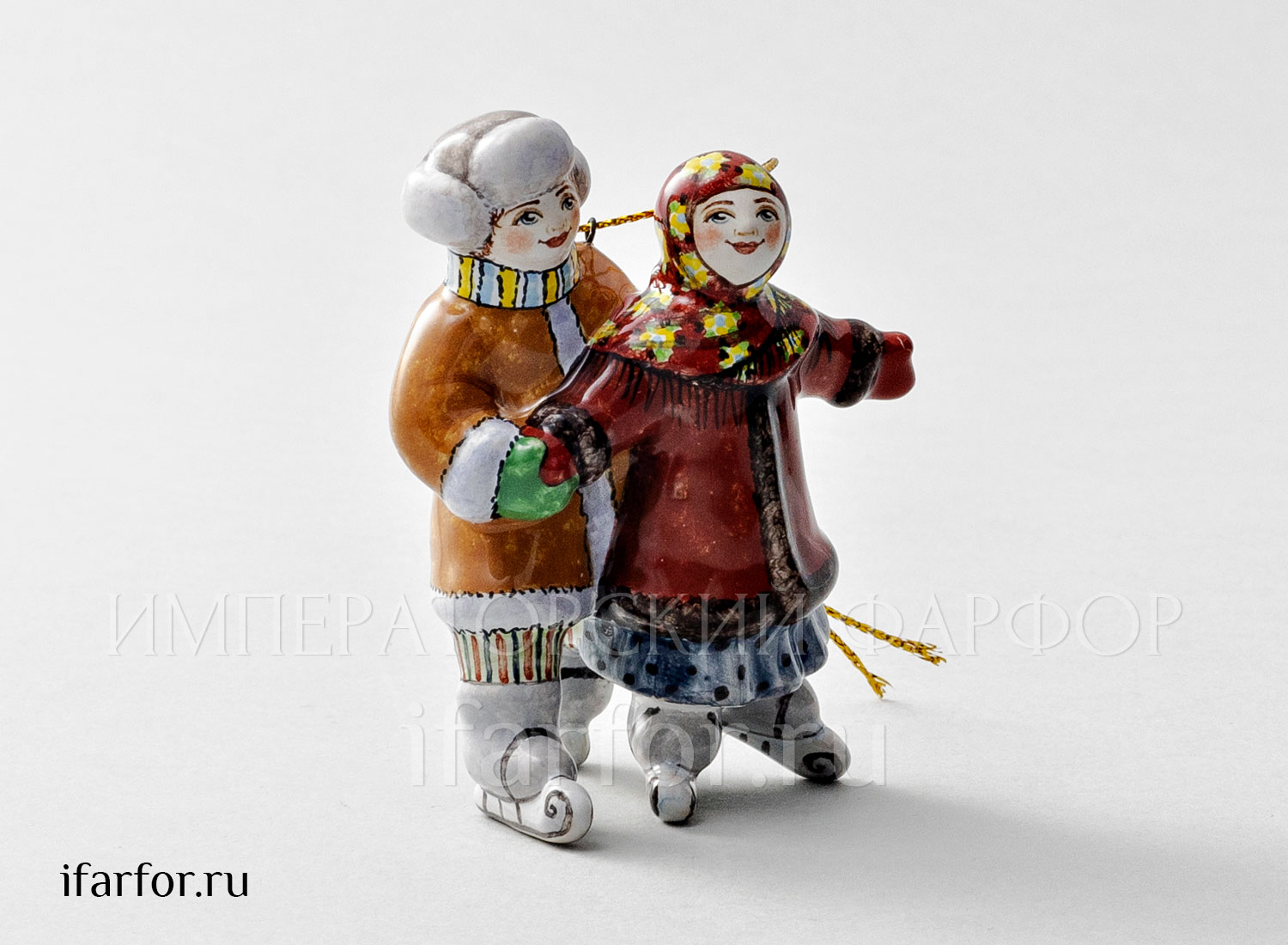 Елочная игрушка «Дети на коньках»