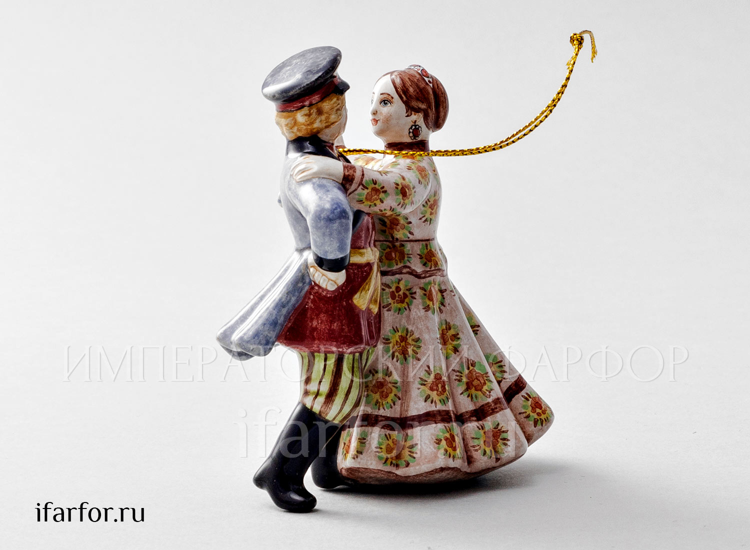 Елочная игрушка «Кадриль»