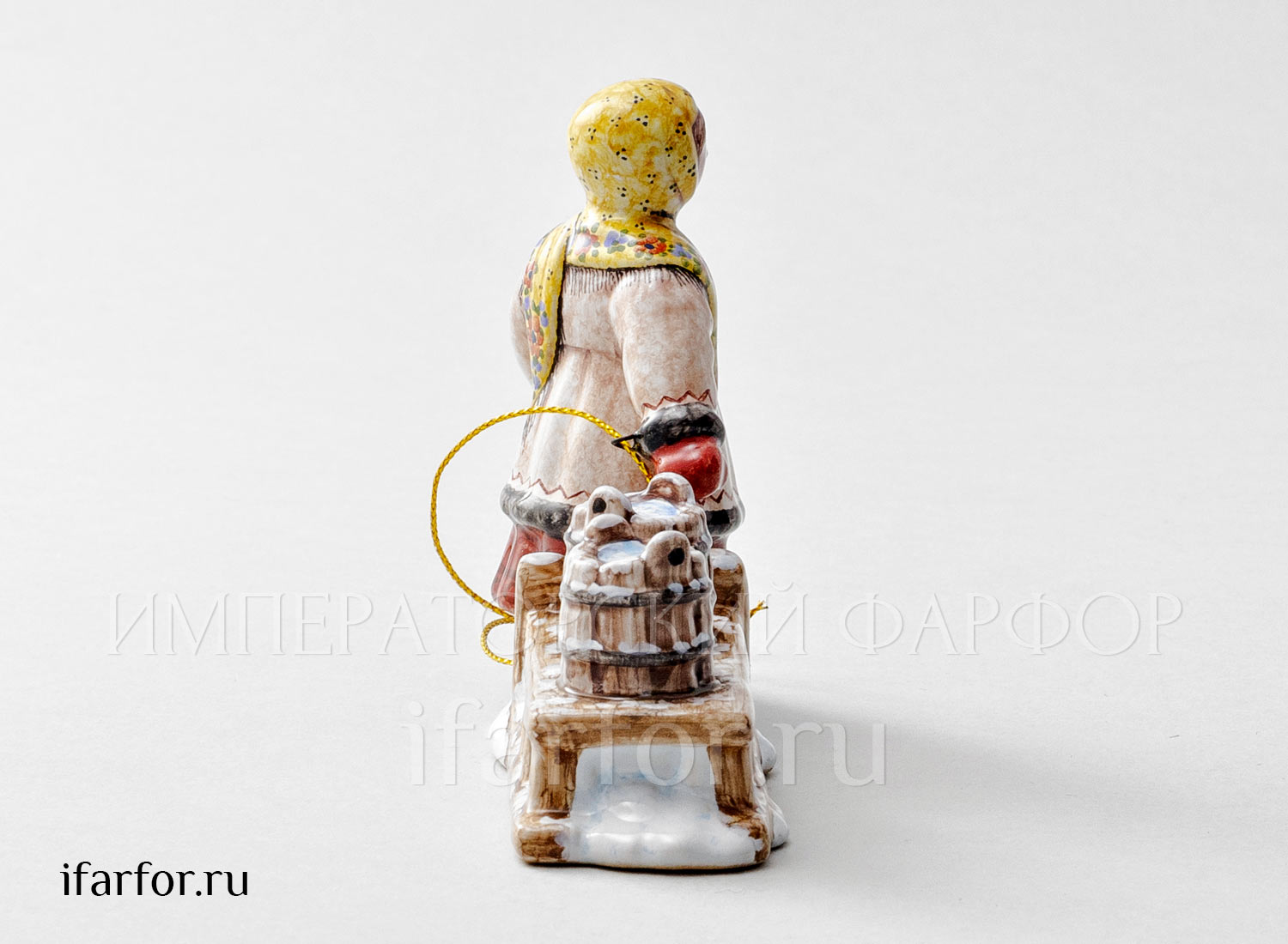 Елочная игрушка «Крестьянка с санками»