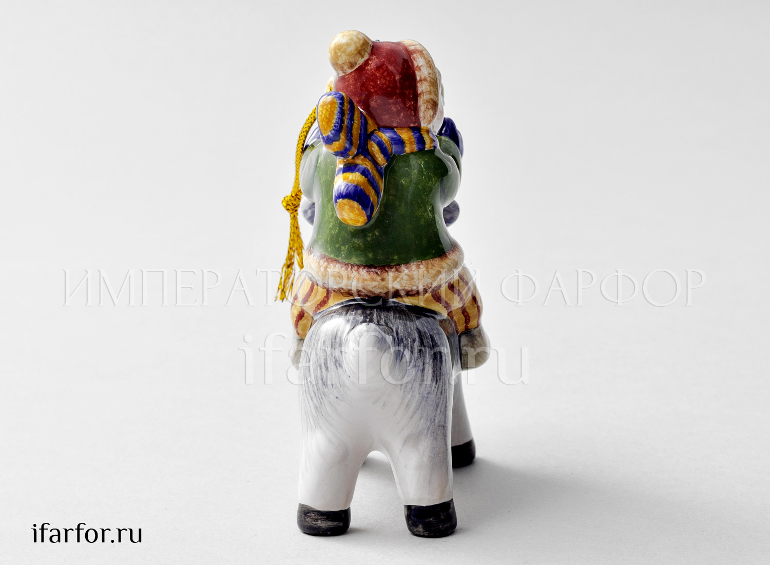 Елочная игрушка «Мальчик с шарфиком на олене»