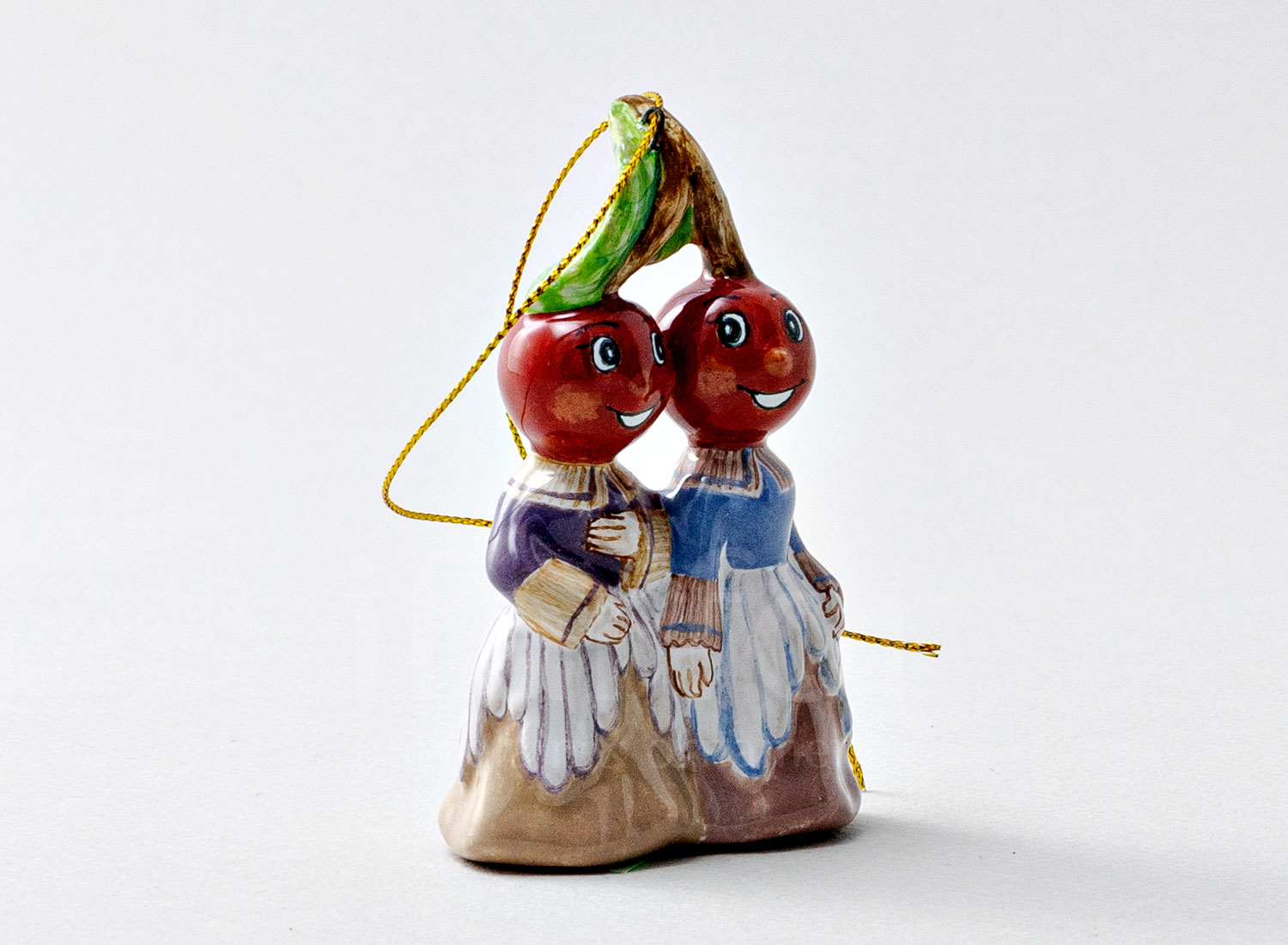 Елочная игрушка «Графини Вишни»