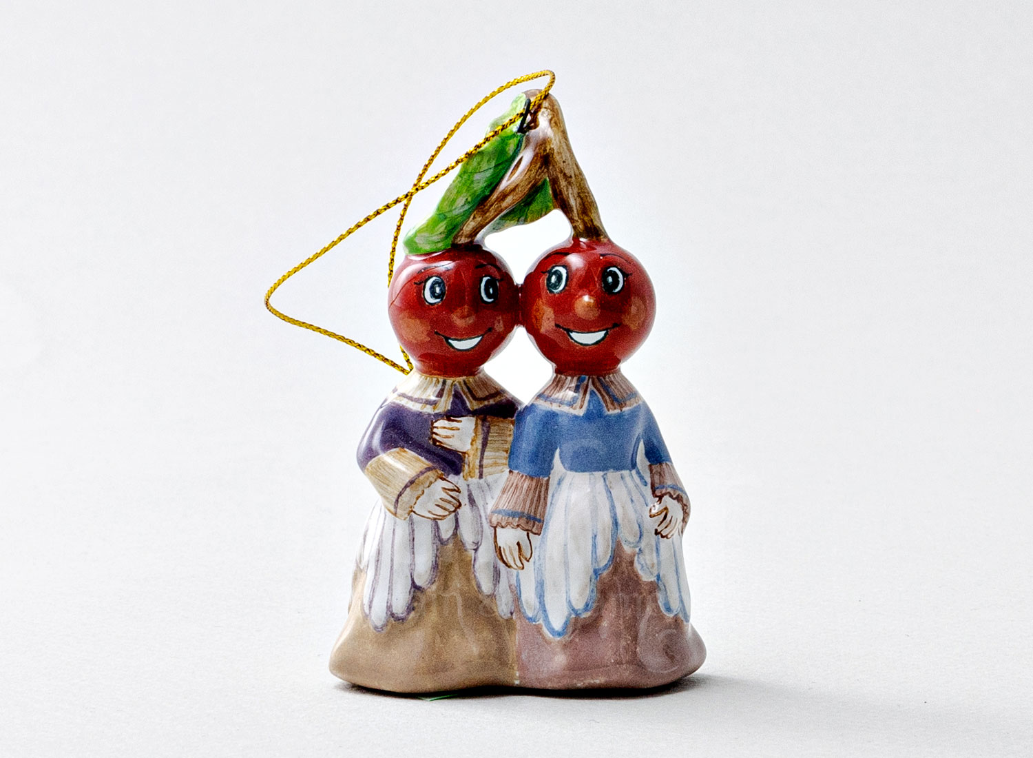 Елочная игрушка «Графини Вишни»