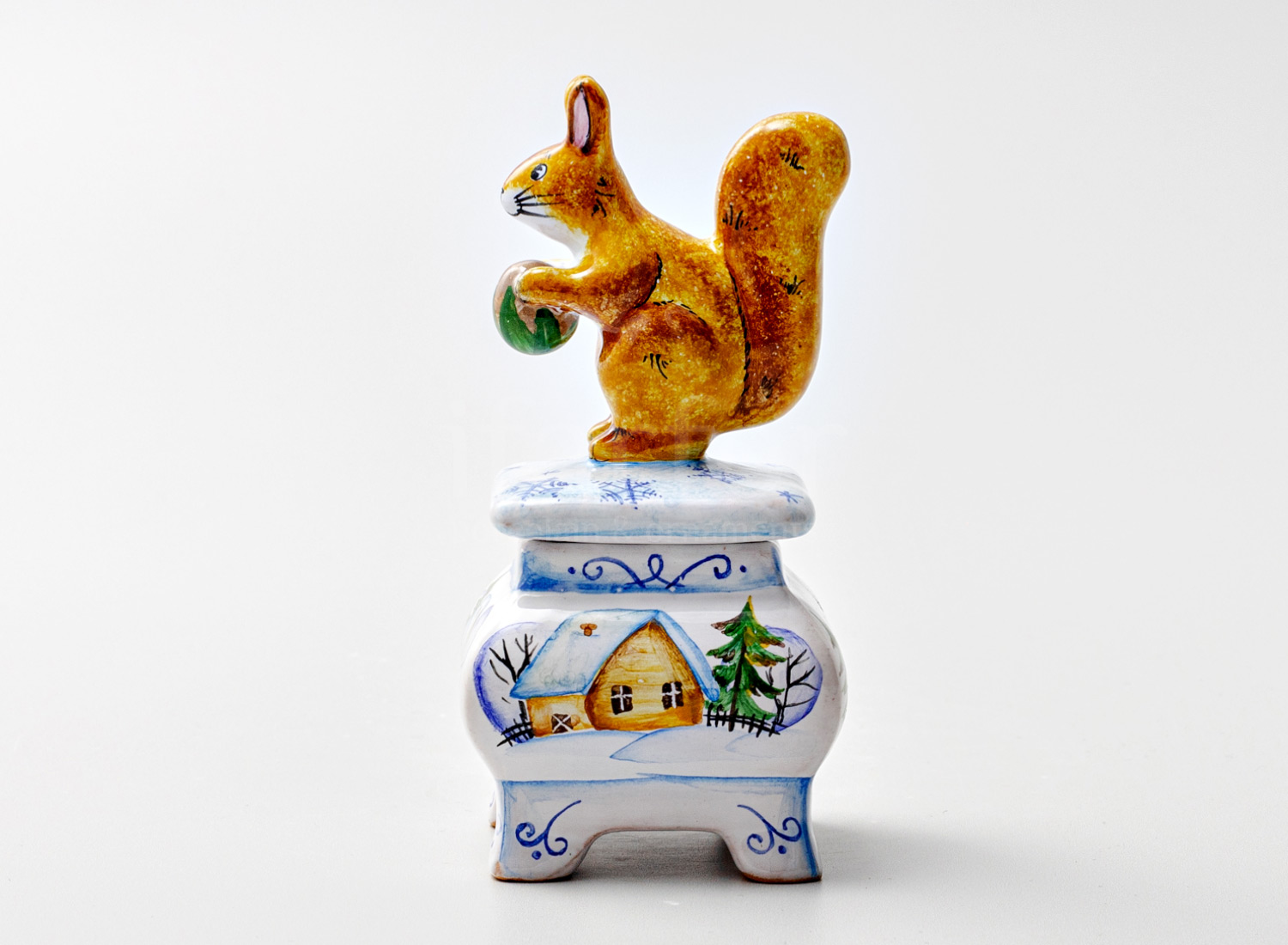 Шкатулка «Шкатулка с белочкой. Зима»