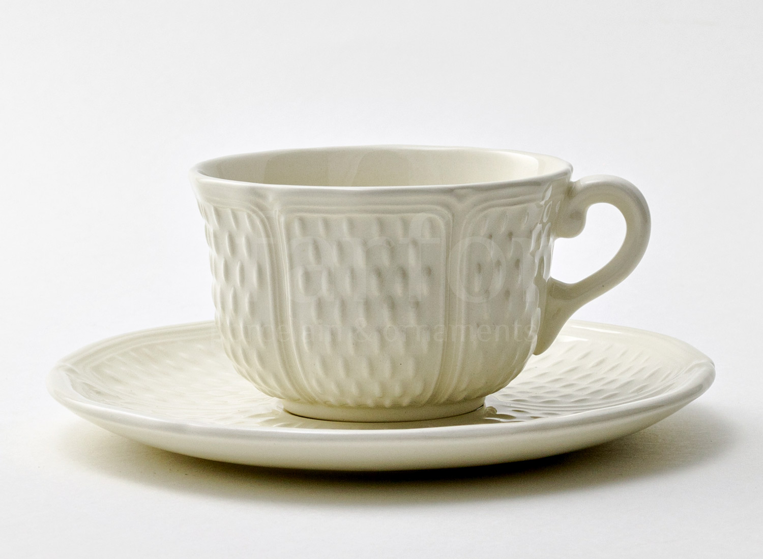 Чашка с блюдцем чайная «PONT AUX CHOUX WHITE» 1/2