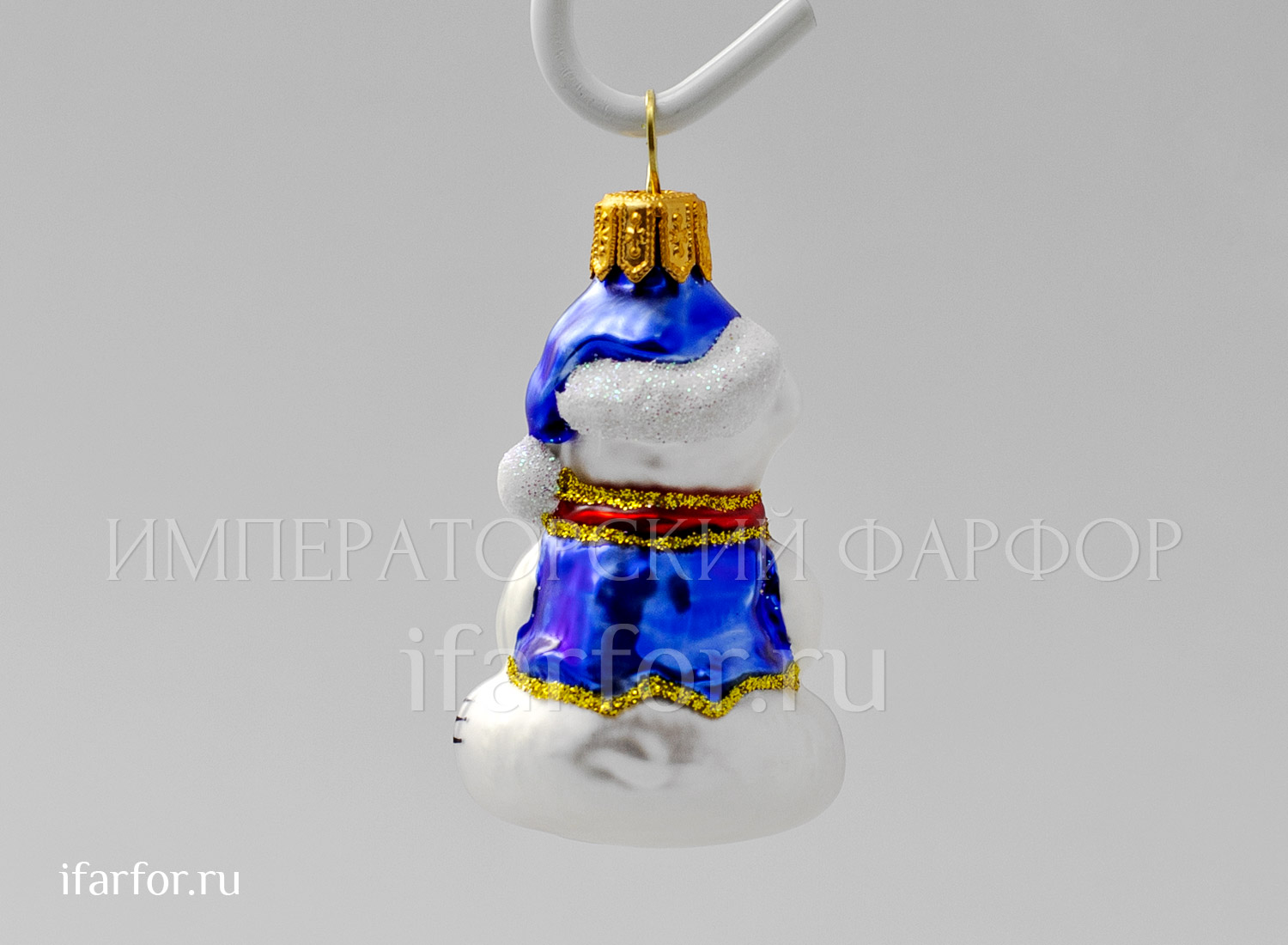 Елочная игрушка «Мишка с барабаном в голубой шапке»
