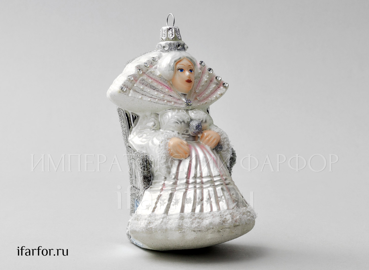 Елочная игрушка «Снежная королева со стразами»