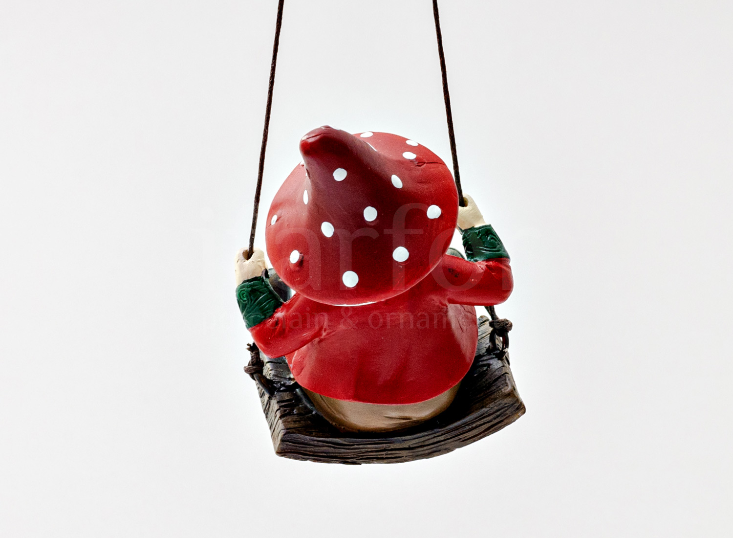 Елочная игрушка «Гном на качелях»