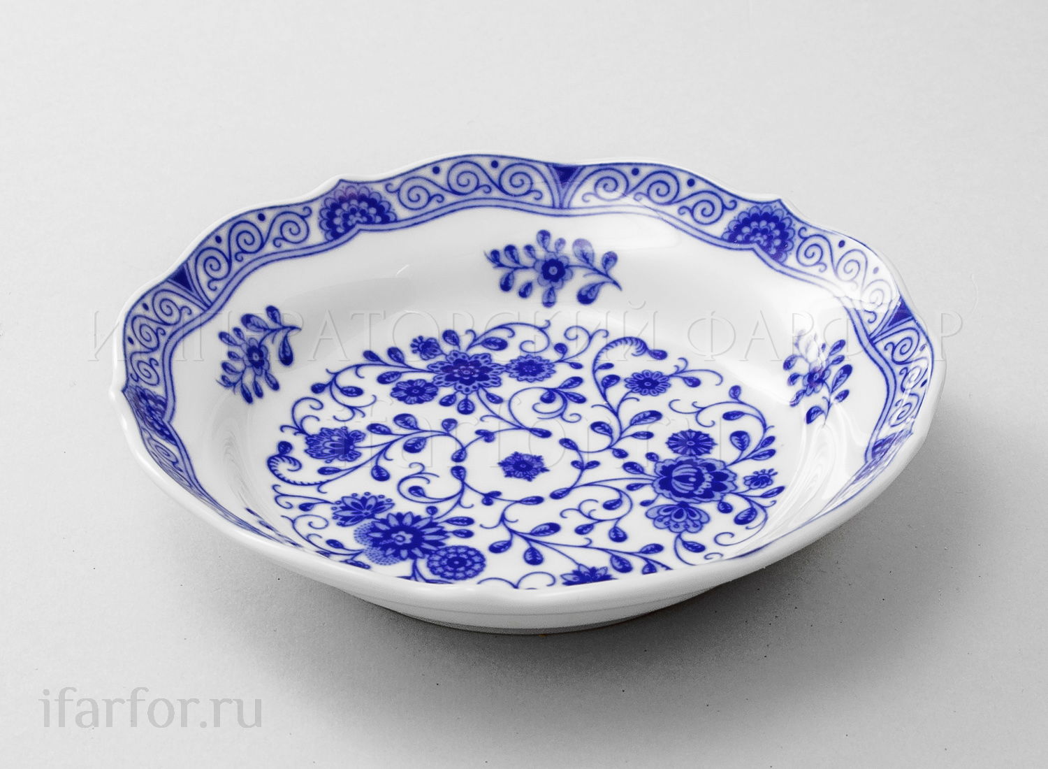 Блюдце кофейное «Alte Ranke blau»