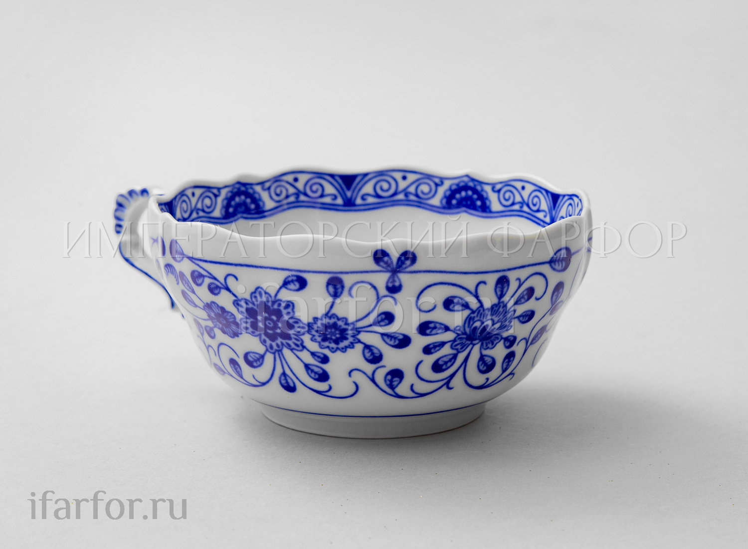 Чашка чайная «Alte Ranke blau»
