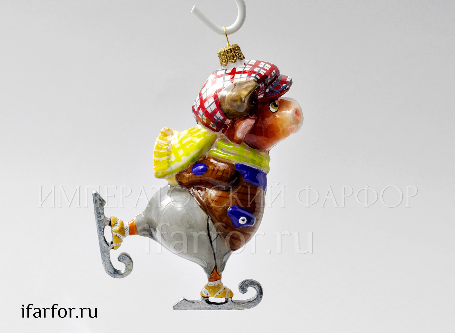 Елочная игрушка «Бычок на коньках»