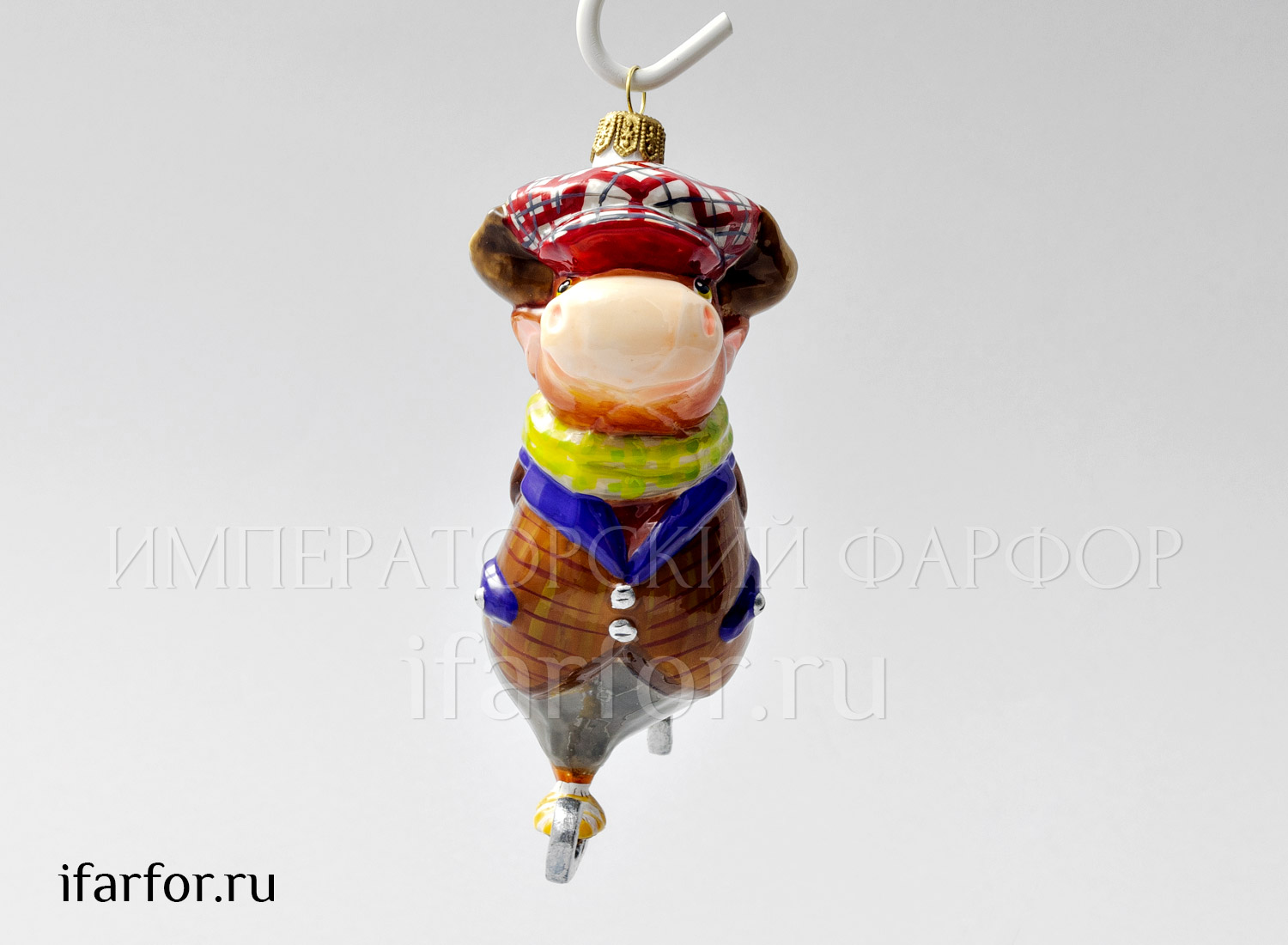 Елочная игрушка «Бычок на коньках»