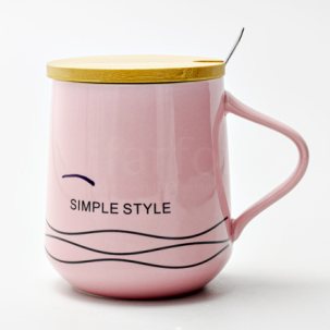 Кружка с крышкой и ложкой SIMPLE STYLE розовая Royal Classics