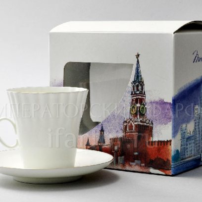 Чашка с блюдцем в подарочной коробке Москва «Золотая лента» 1/2